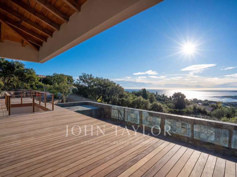 Maison Sainte-Maxime - 5 chambres - 350m²