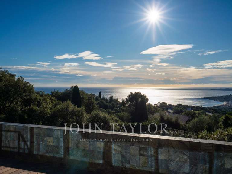 Maison Sainte-Maxime - 5 chambres - 350m²