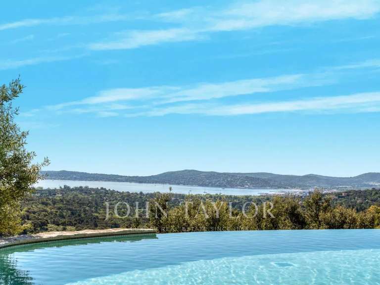 Maison Grimaud - 464m²