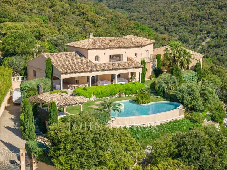 Maison Grimaud - 464m²
