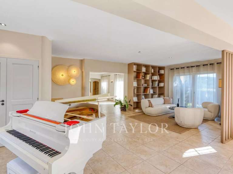 Maison Grimaud - 464m²