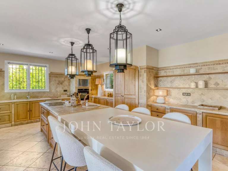 Maison Grimaud - 464m²