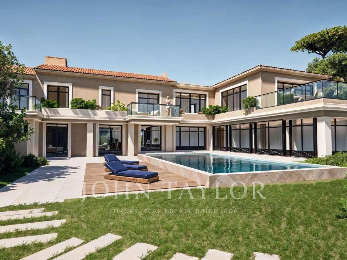 House Saint-Jean-Cap-Ferrat