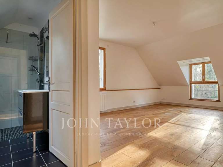 Maison Rochefort-en-Yvelines - 5 chambres - 176m²
