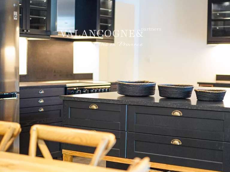 House Eygalières - 4 bedrooms - 147m²