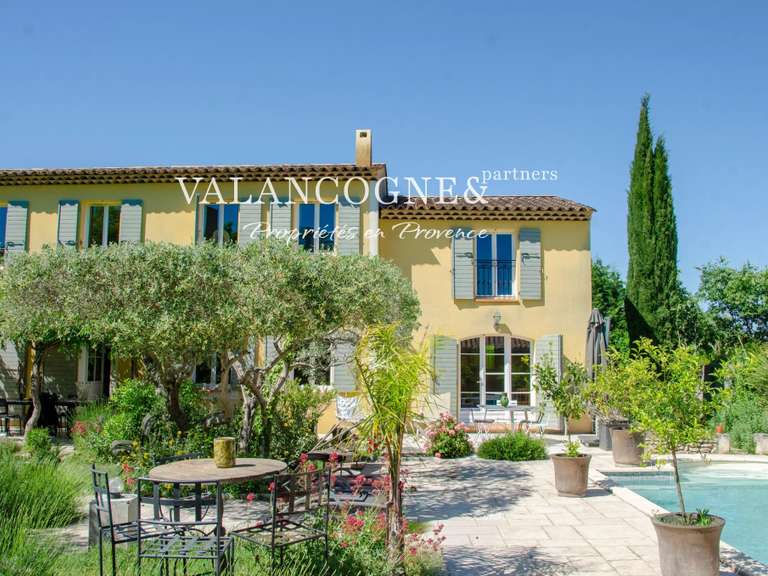 Maison Saint-Rémy-de-Provence - 5 chambres - 215m²