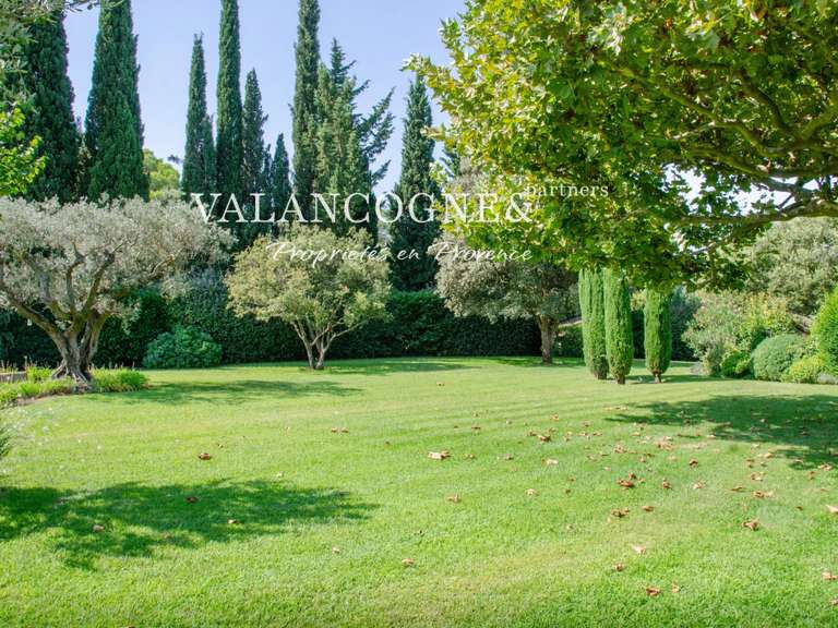 Maison Saint-Rémy-de-Provence - 5 chambres - 300m²