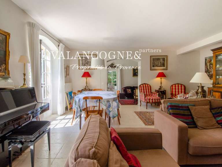 Maison Saint-Rémy-de-Provence - 5 chambres - 300m²