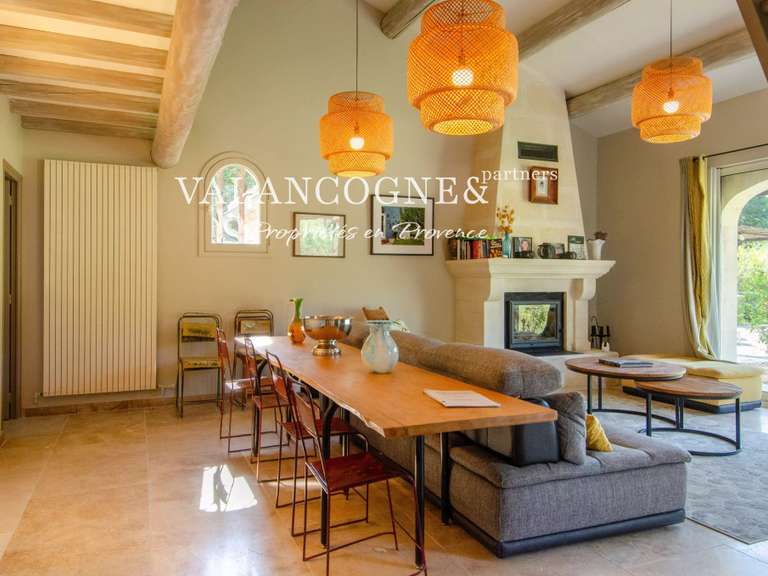 Maison Saint-Rémy-de-Provence - 4 chambres - 196m²