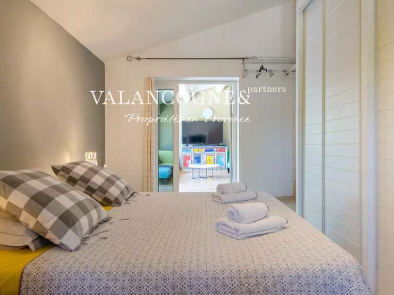 Maison Saint-Rémy-de-Provence - 4 chambres - 196m²