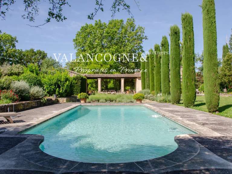 Maison Saint-Rémy-de-Provence - 4 chambres - 254m²