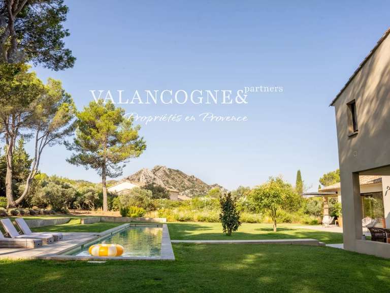 House Eygalières - 4 bedrooms - 308m²