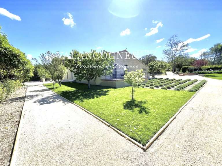 Maison Eygalières - 5 chambres - 195m²