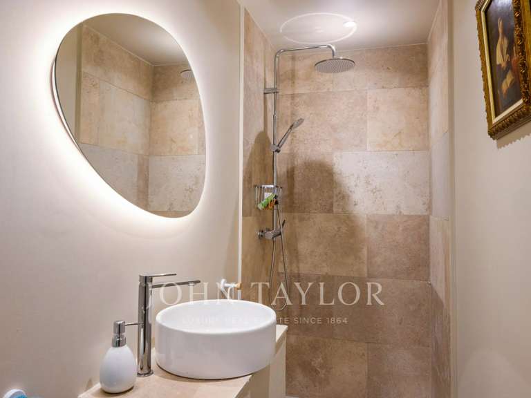 Maison La Colle-sur-Loup - 4 chambres - 208m²