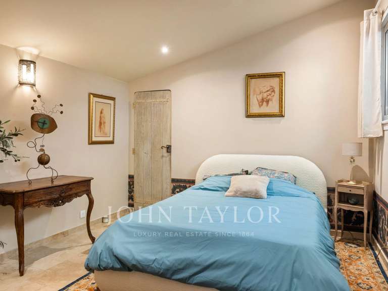 Maison La Colle-sur-Loup - 4 chambres - 208m²