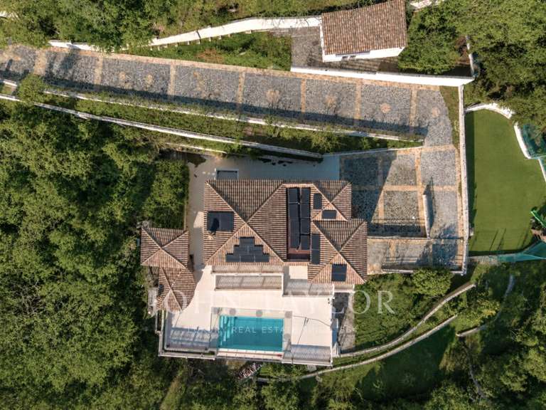 Maison Vence - 5 chambres - 252m²
