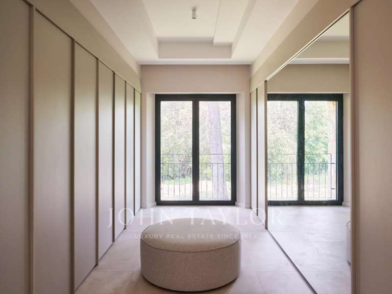 Maison La Colle-sur-Loup - 6 chambres - 765m²