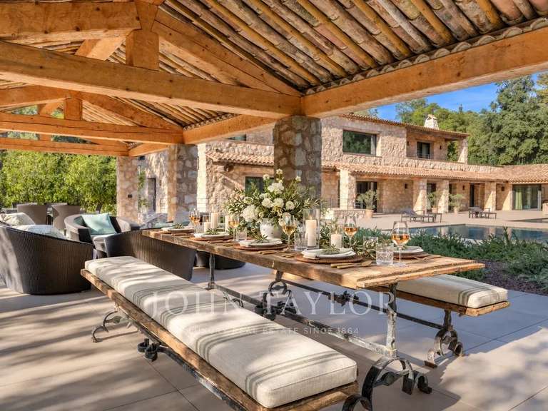 Maison La Colle-sur-Loup - 6 chambres - 765m²