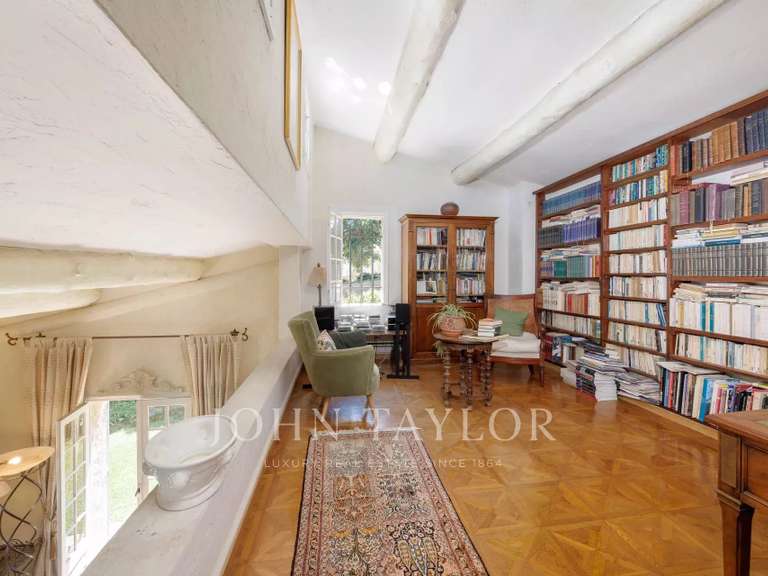 House Saint-Paul-de-Vence - 5 bedrooms - 233m²
