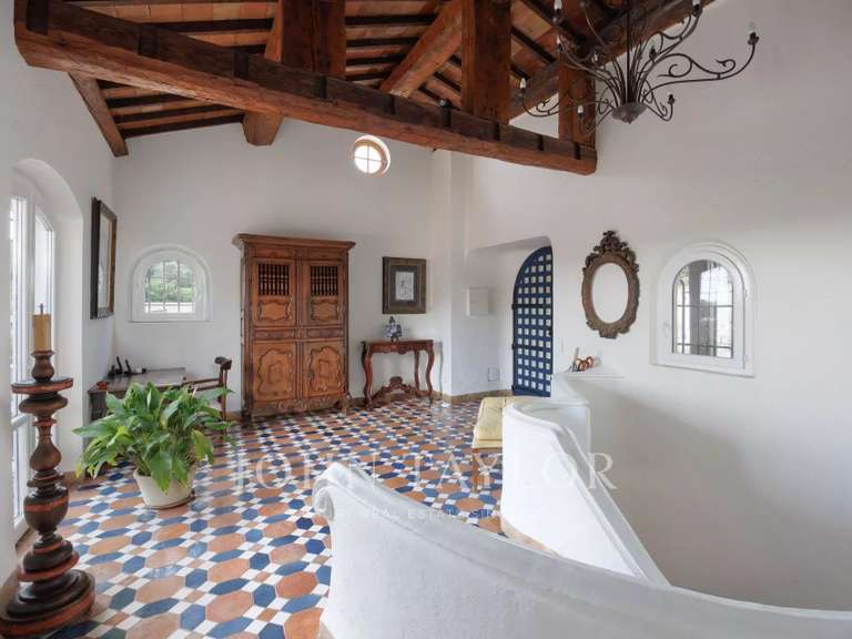 Maison La Colle-sur-Loup - 5 chambres - 437m²