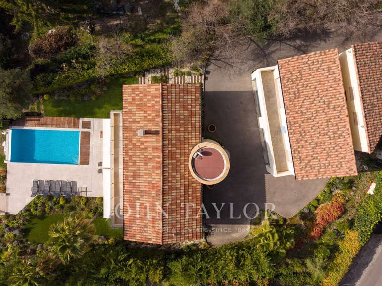 House Vence - 7 bedrooms - 318m²