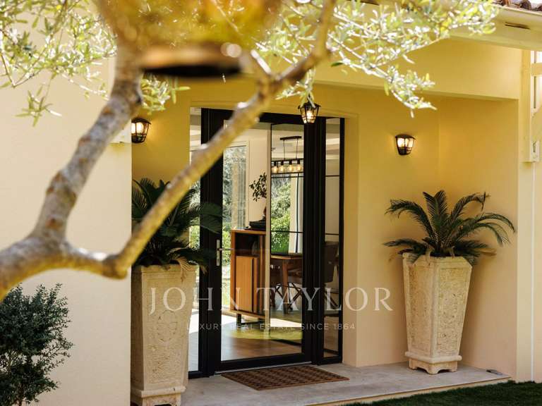 Maison La Gaude - 6 chambres - 170m²