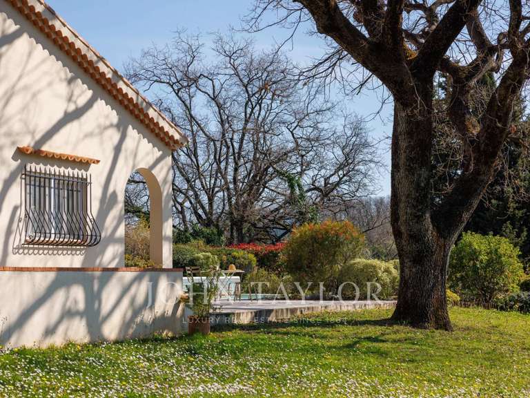Maison Saint-Jeannet - 4 chambres - 121m²