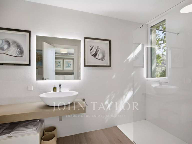 Maison Saint-Paul-de-Vence - 9 chambres - 500m²