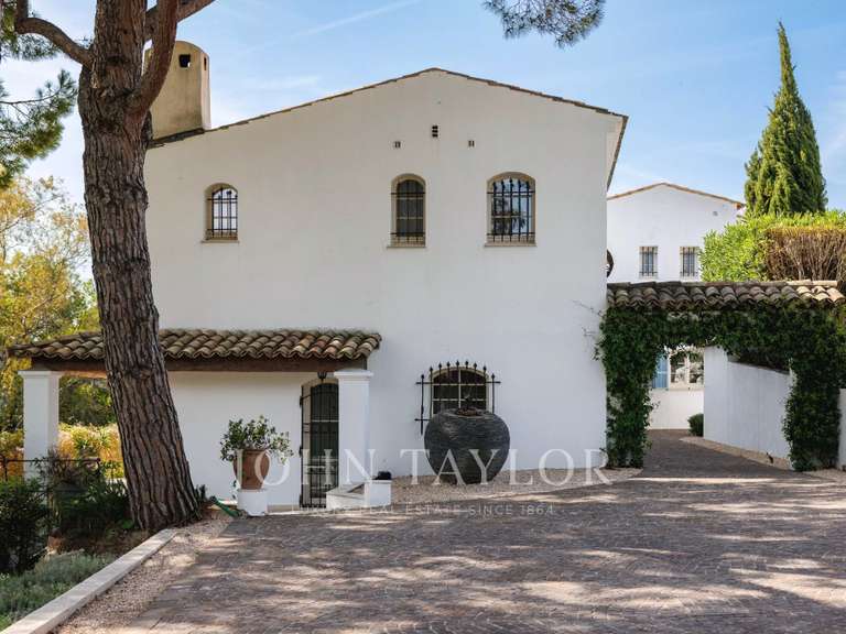 House Saint-Paul-de-Vence - 9 bedrooms - 500m²