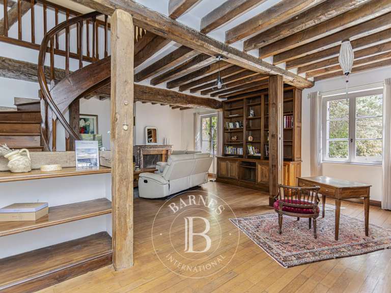 House Saint-Viâtre - 9 bedrooms - 346m²