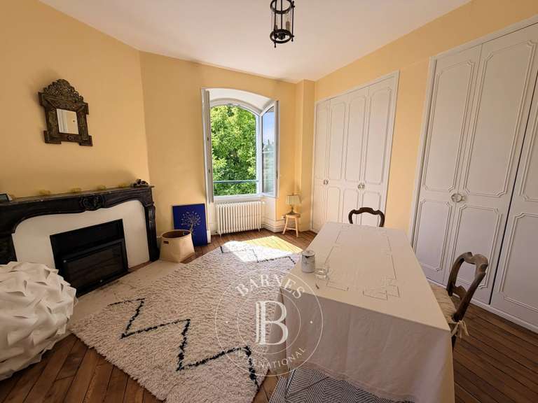 Maison Bourges - 5 chambres - 223m²