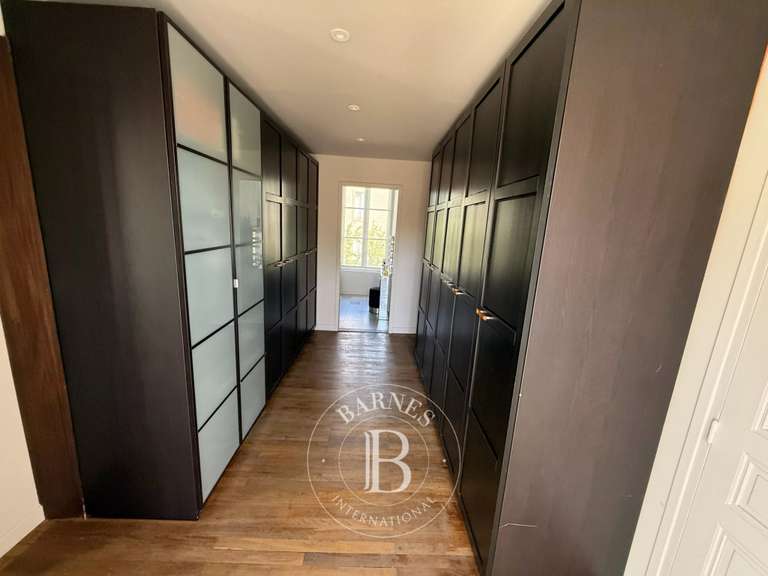 House Semur-en-Auxois - 4 bedrooms - 308m²