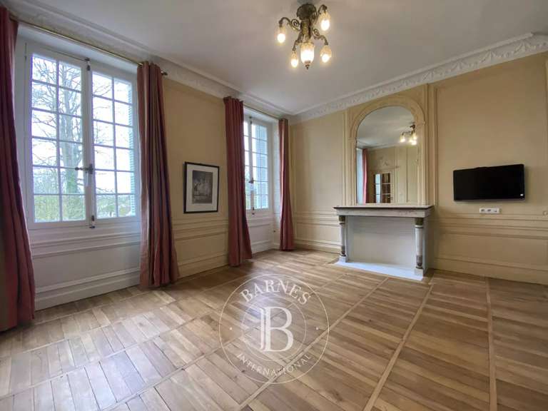 House Contres - 8 bedrooms - 480m²