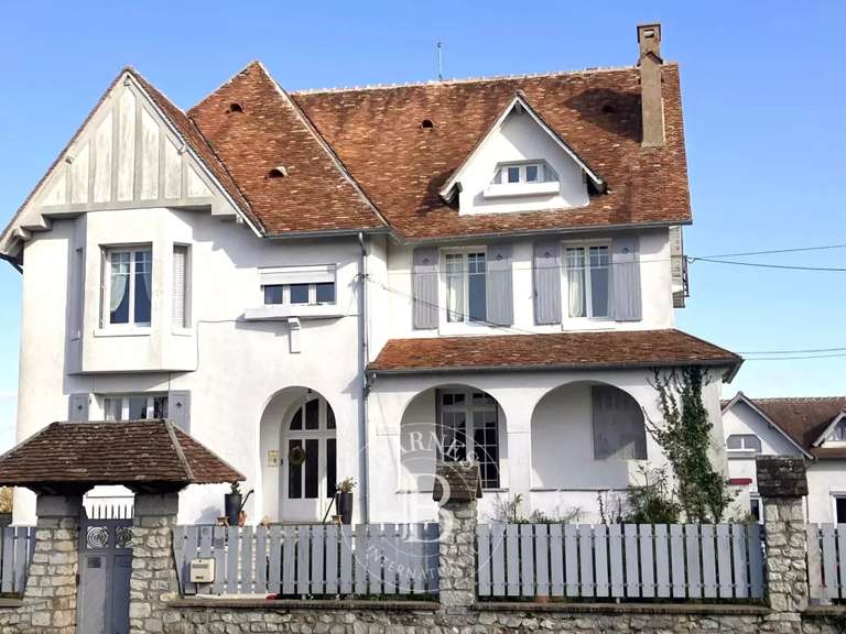 House Aubigny-sur-Nère