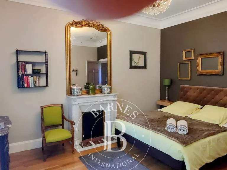 House Nevers - 9 bedrooms - 450m²
