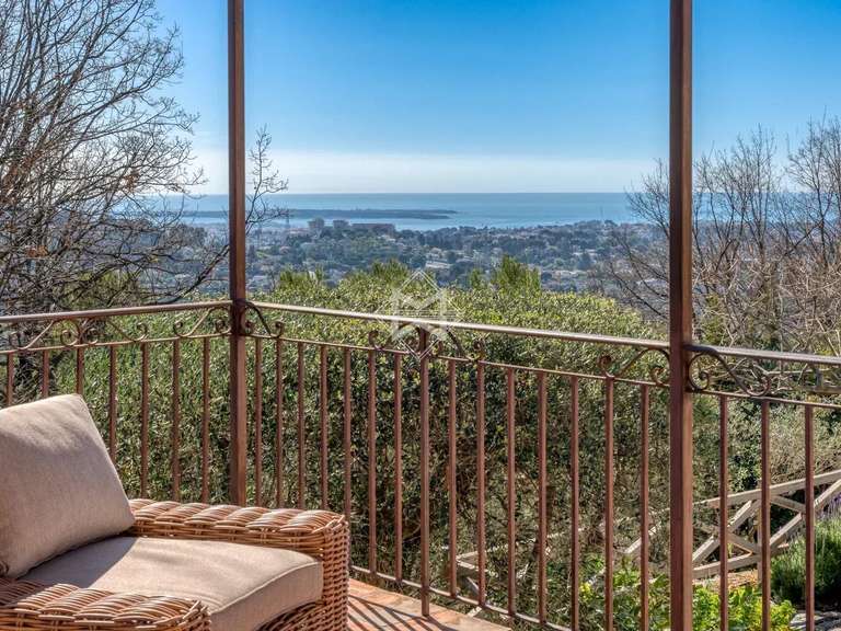 House Mougins - 4 bedrooms - 360m²