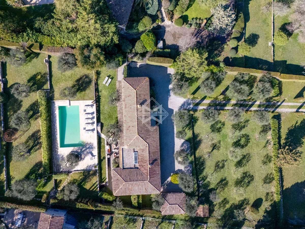 House Mouans-Sartoux