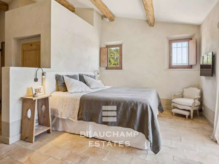 Maison Lorgues - 3 chambres - 288m²