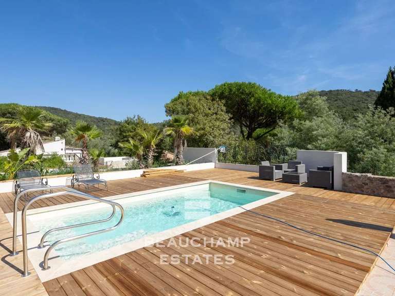 House Grimaud - 10 bedrooms - 591m²