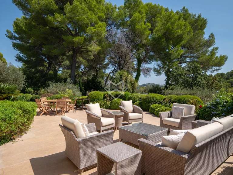 House Mougins - 6 bedrooms - 530m²