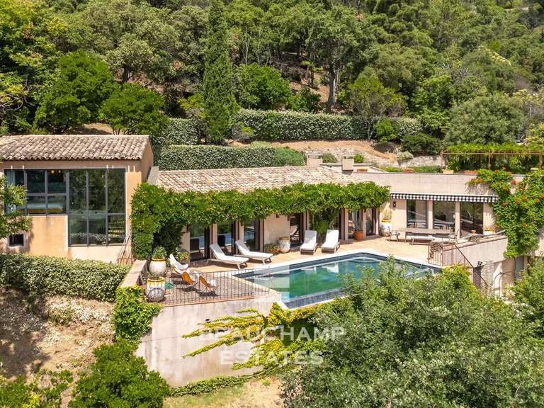 Maison La Garde-Freinet - 5 chambres - 260m²