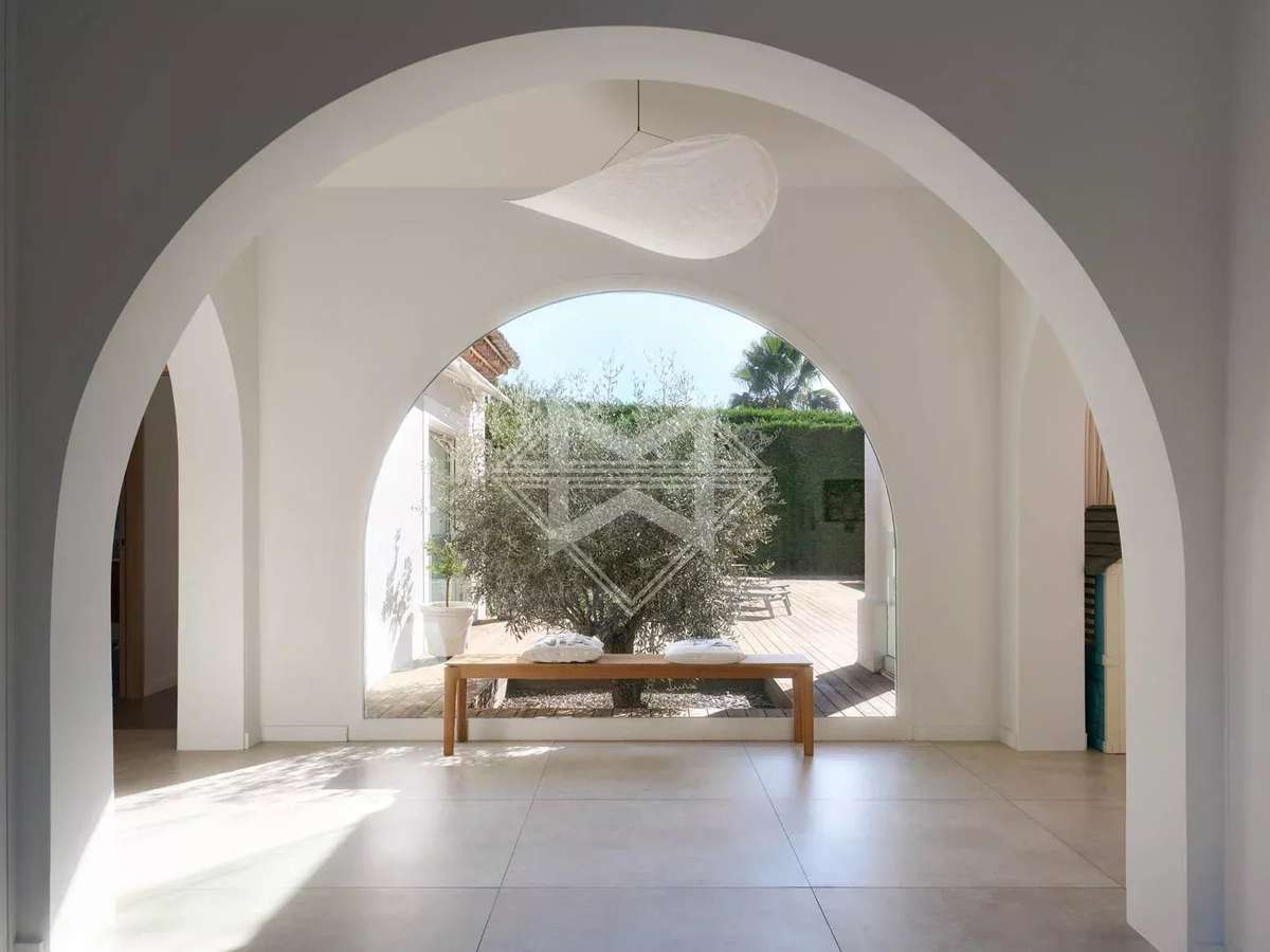 Maison Valbonne