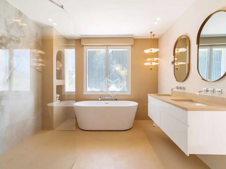 Maison Mougins - 5 chambres - 301m²
