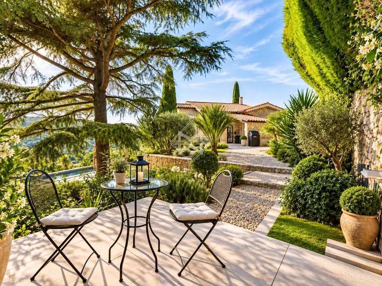 Maison Mougins - 4 chambres - 200m²