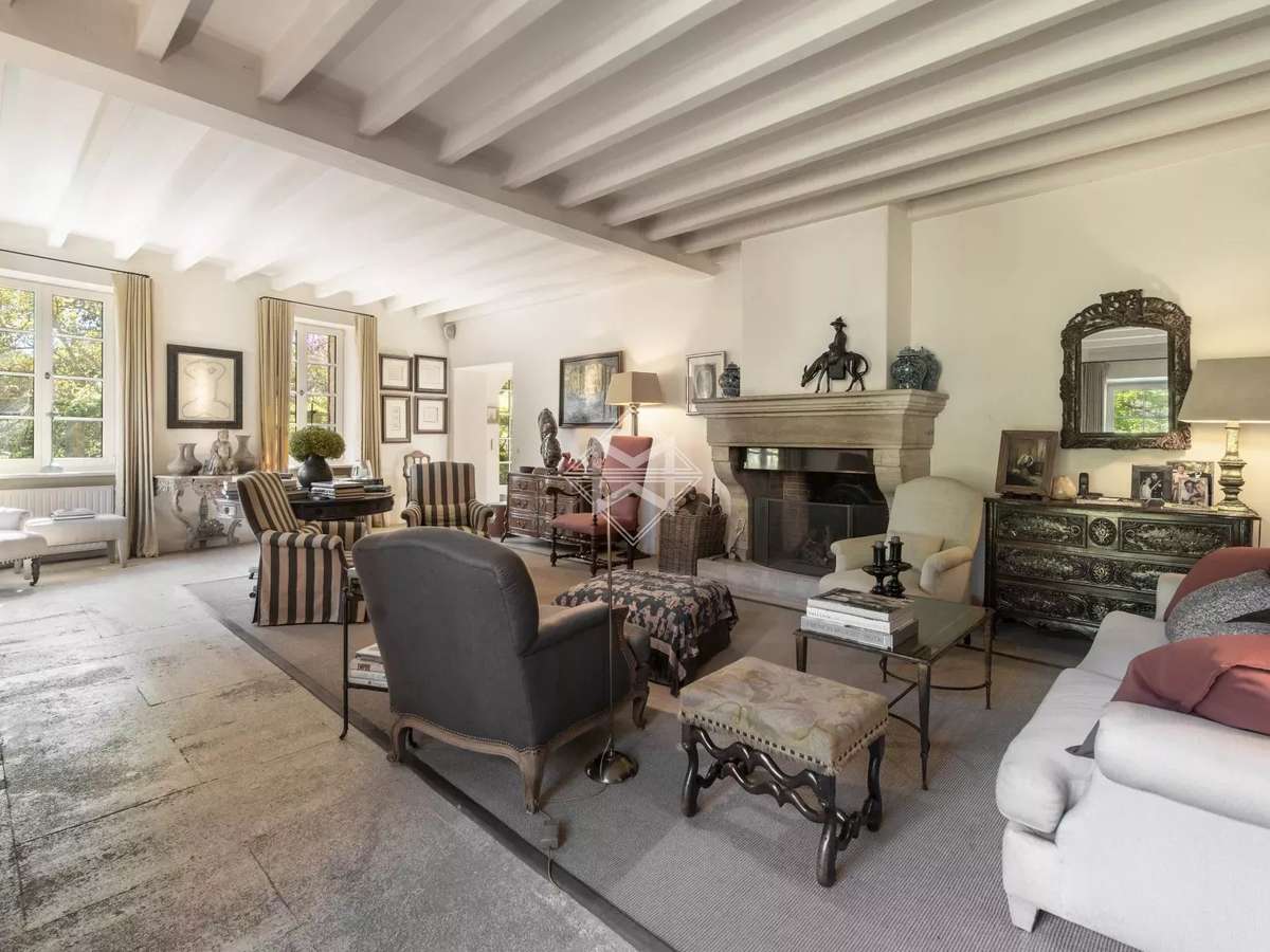 House Mougins