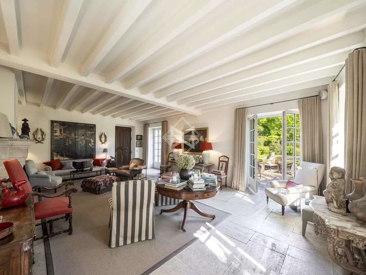 House Mougins