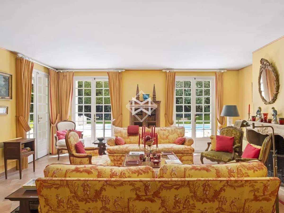 House Mougins