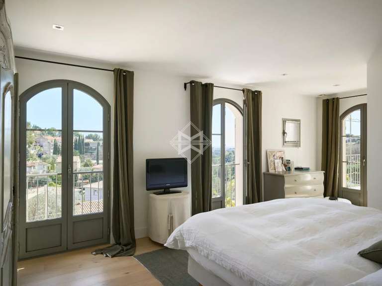 Maison Mougins - 6 chambres - 369m²