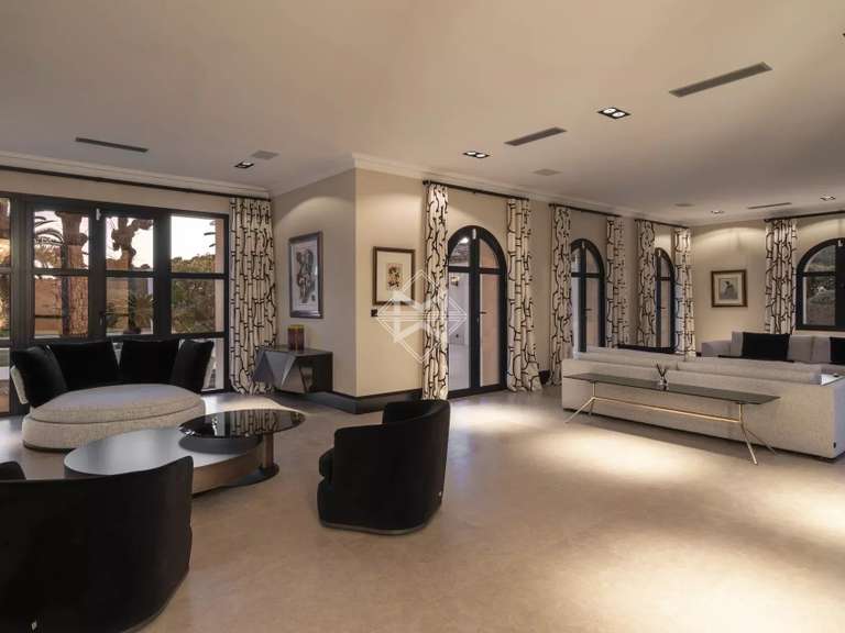 Maison Mougins - 5 chambres - 377m²