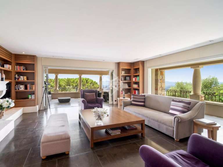 Maison Mougins - 4 chambres - 223m²